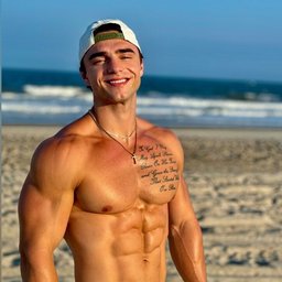 Brendon Islinger (slinkydinkyy)