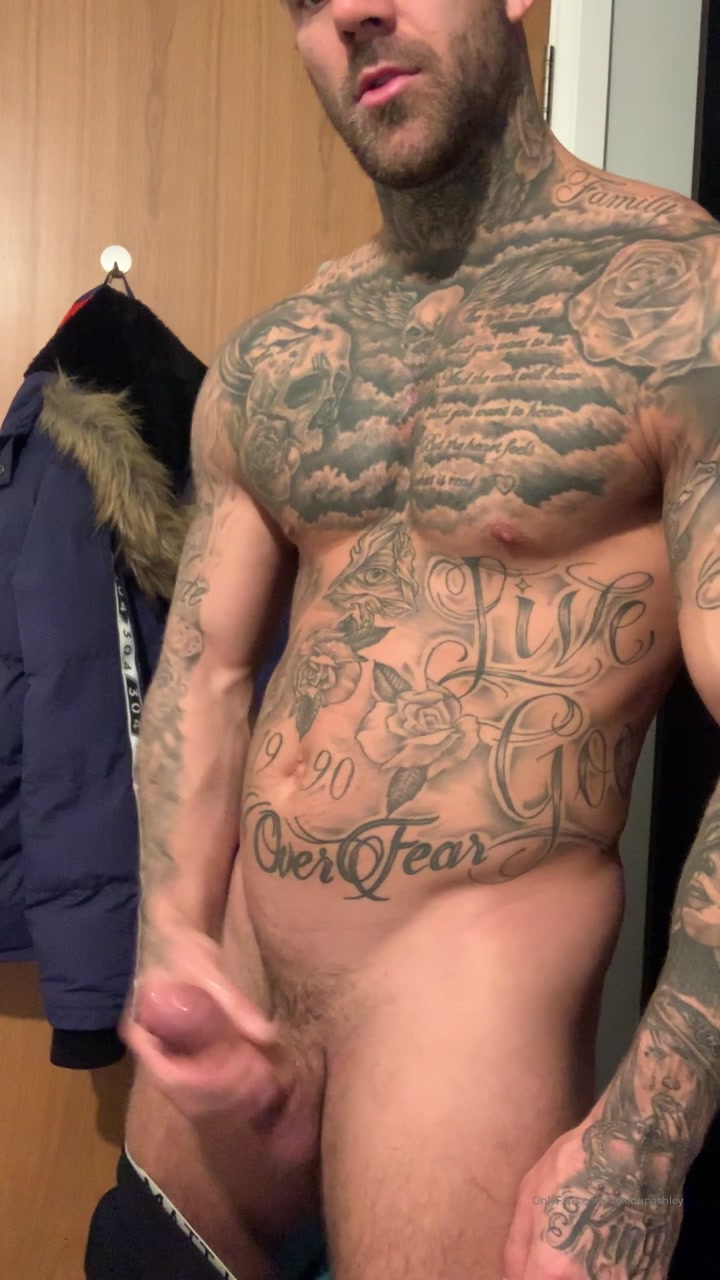Lubing up my cock and jerking off
