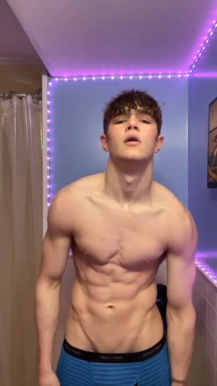 Flexing and showing off my young muscular body