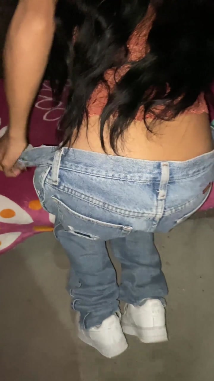 Papá Celoso no me dejo ir a casa de mi novio, esperamos a que duerma para culiar en él patio
