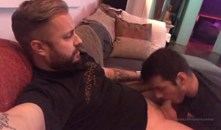 A cute slim guy sucks my dick and jerks off till he cums - Aaron Burke