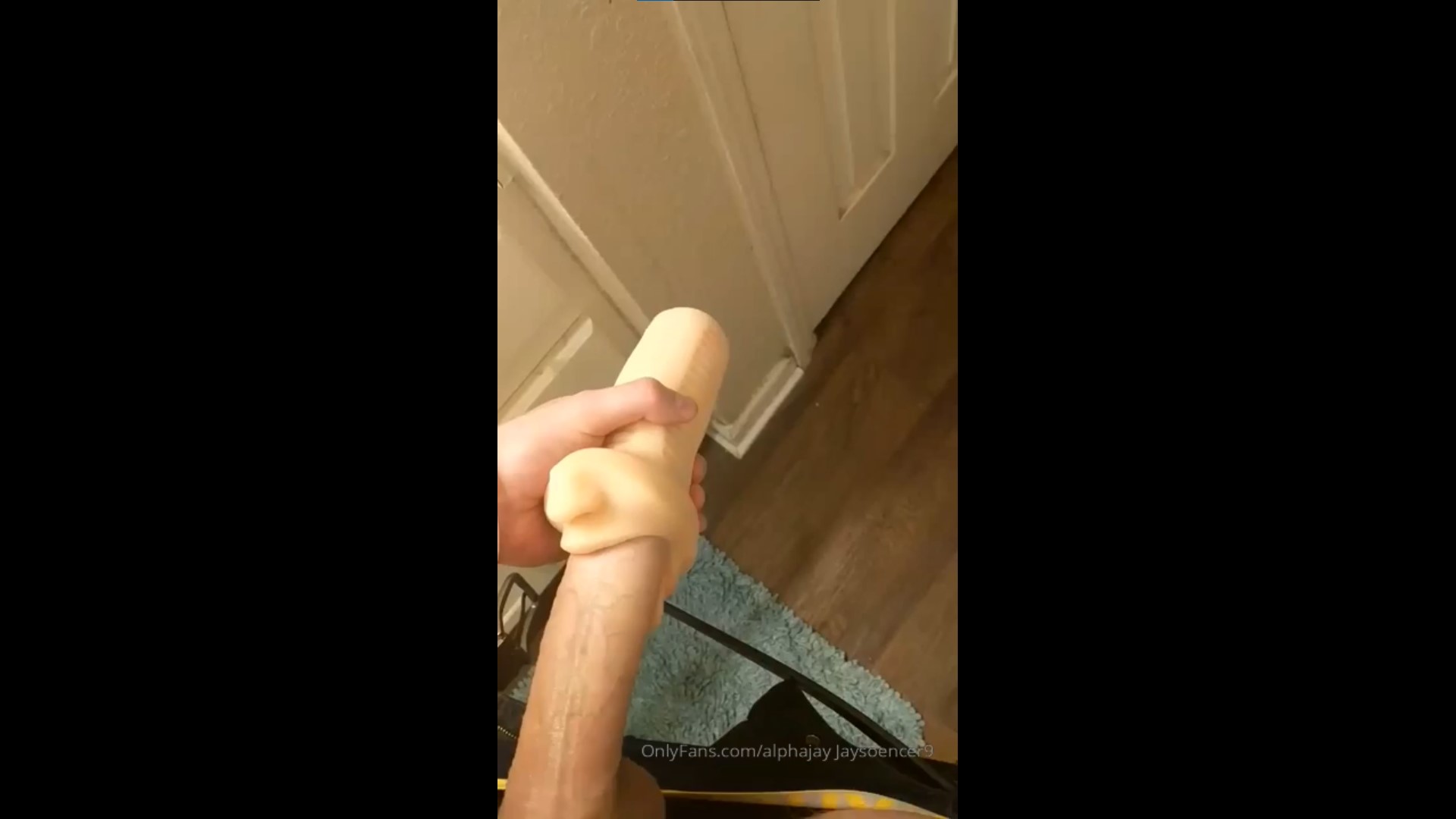 Quickly fucking my sex toy till I cum - alphajay