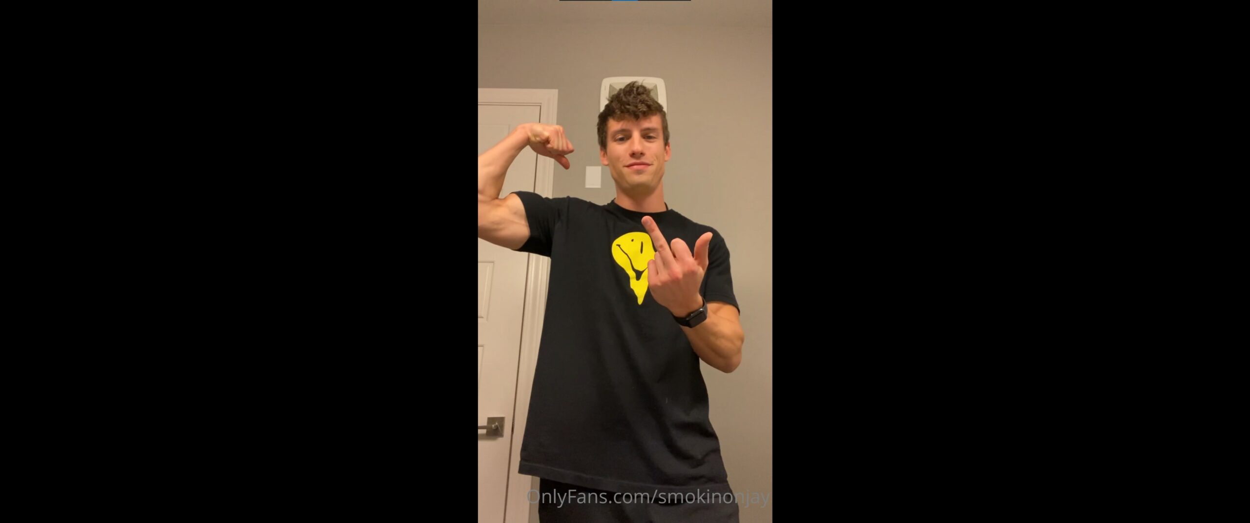 Flexing while being degrading - smokinonjay