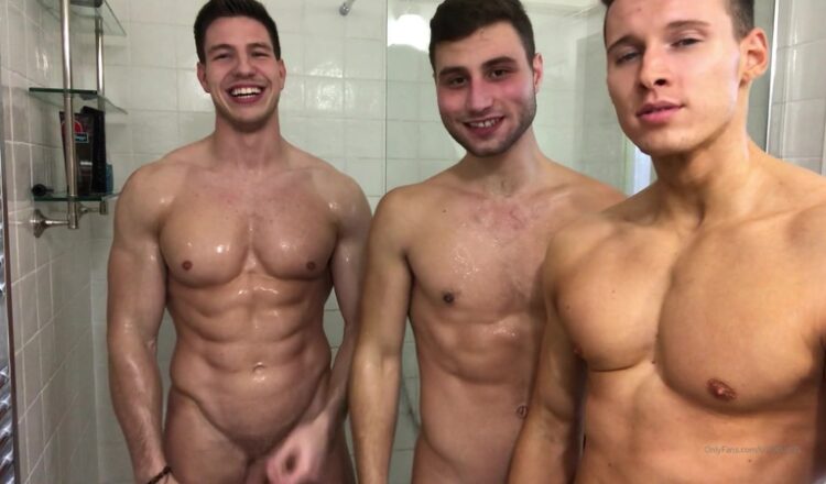 Having a shower with some mates and fooling around together - Jon Kael (tim_vz) - Niko Vangelis (nikovangelis)