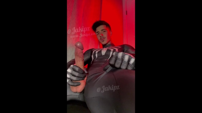Jerking off in my Spider-Man costume - Jake Andrich (Jakipz)