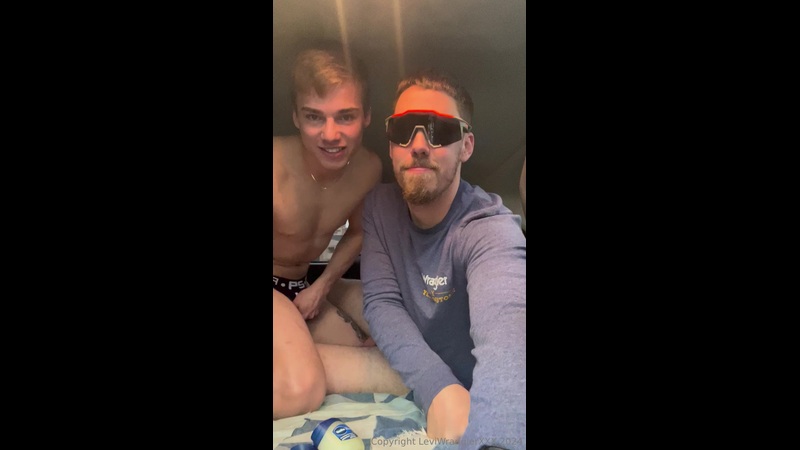 Levi Wrangler (Leviwrangler2) fucks William Carter (williamcarterr)