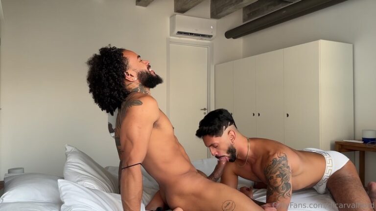 Andy Rodrigues fucks Diego de Carvalho (dicarvalhord)