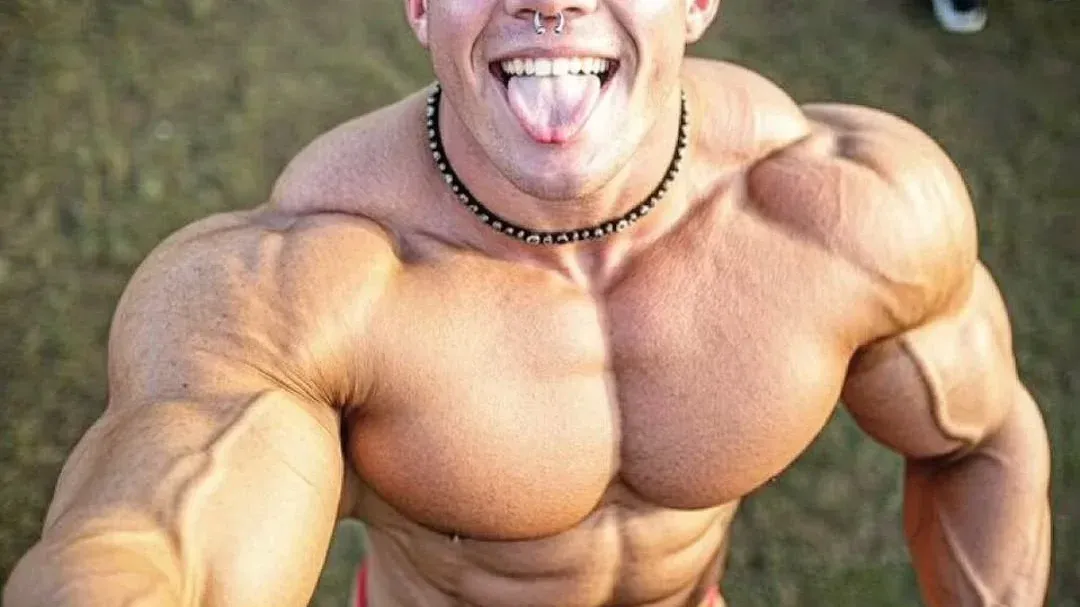 Muscle Gods