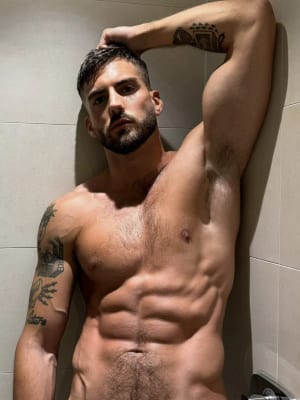 Photo of Vince Torres (vitor-her)