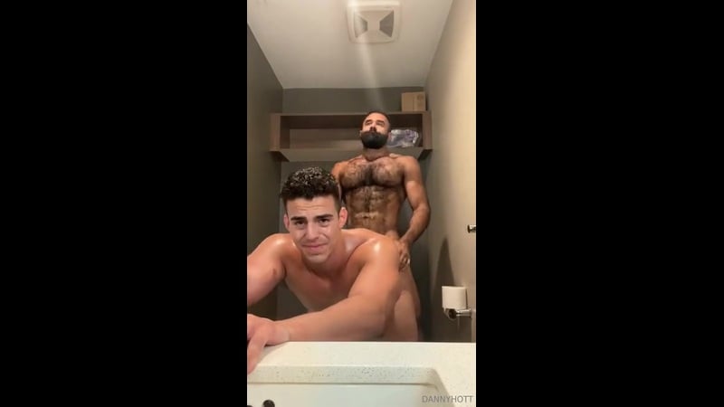 JustTheGays thumbnail for Persian Alpha Wolf (alphatopwolf22) fucks Daniel Mendoza (dannyhott) - amateur gay porn from OnlyFans, MyVidster, GayForFans and more! - 