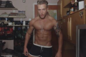 JustTheGays thumbnail for Alpha male flexing in tight swim shorts - amateur gay porn from OnlyFans, MyVidster, GayForFans and more! - Solo