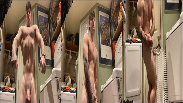 JustTheGays thumbnail for Deek aesthetic shows off his body - amateur gay porn from OnlyFans, MyVidster, GayForFans and more! - 