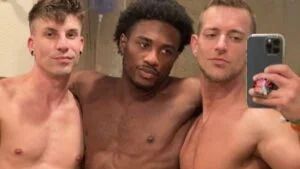 JustTheGays thumbnail for LetsEatCakeXx – Threesome With Andre Jaxson - amateur gay porn from OnlyFans, MyVidster, GayForFans and more! - Anal, Group