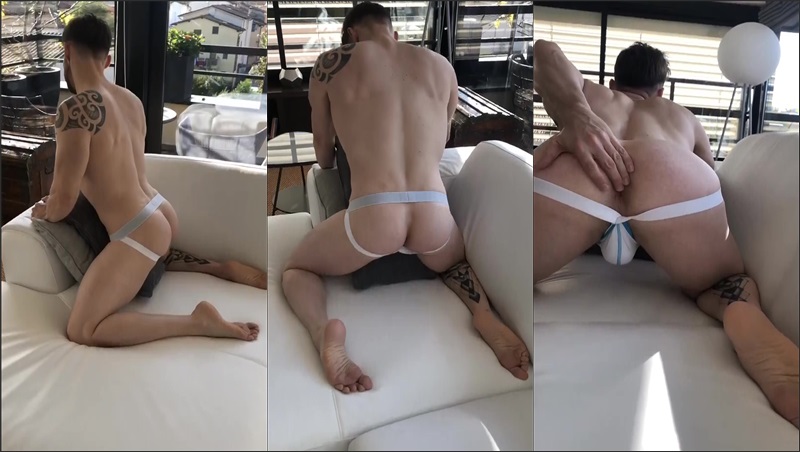 JustTheGays thumbnail for davidtwist – showing off my ass on the sofa - amateur gay porn from OnlyFans, MyVidster, GayForFans and more! - Solo