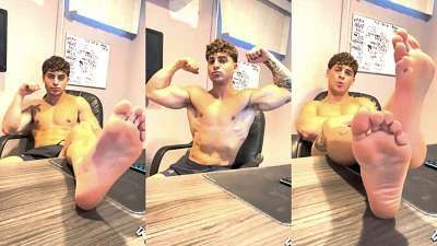 JustTheGays thumbnail for FlexMasterJoe – Foot worship 3 - amateur gay porn from OnlyFans, MyVidster, GayForFans and more! - Feet, Worship