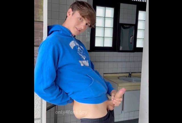 JustTheGays thumbnail for svandylove – Wanking my big cock in the dirty outdoor toilet until I cum all over the restroom! - amateur gay porn from OnlyFans, MyVidster, GayForFans and more! -