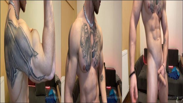 JustTheGays thumbnail for Bodyouwant flexes naked - amateur gay porn from OnlyFans, MyVidster, GayForFans and more! - 