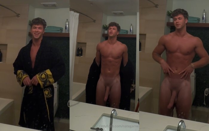 JustTheGays thumbnail for Nate Garner shows off his massive cock in the mirror - amateur gay porn from OnlyFans, MyVidster, GayForFans and more! - 
