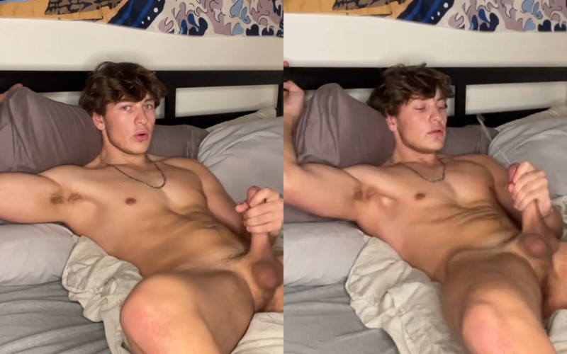 JustTheGays thumbnail for Conner Blakely – Jerking off in bed and cumming over my face - amateur gay porn from OnlyFans, MyVidster, GayForFans and more! - 