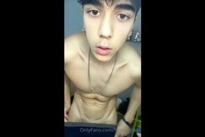 JustTheGays thumbnail for Quick solo jerk off – Hektorginal - amateur gay porn from OnlyFans, MyVidster, GayForFans and more! - 
