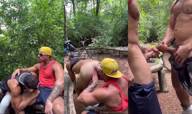 JustTheGays thumbnail for Diego Barros – Cruising on the bike path - amateur gay porn from OnlyFans, MyVidster, GayForFans and more! - Anal, Cruising, Outdoor
