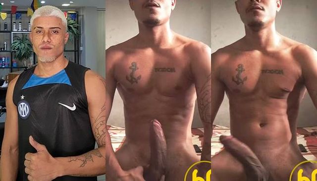 JustTheGays thumbnail for Leozinho Belo jerks his big latino cock - amateur gay porn from OnlyFans, MyVidster, GayForFans and more! -