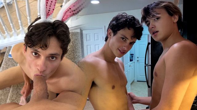 JustTheGays thumbnail for CJ Clark (cjclarkofficial) sucks Valentino Aston on the stairs - amateur gay porn from OnlyFans, MyVidster, GayForFans and more! -