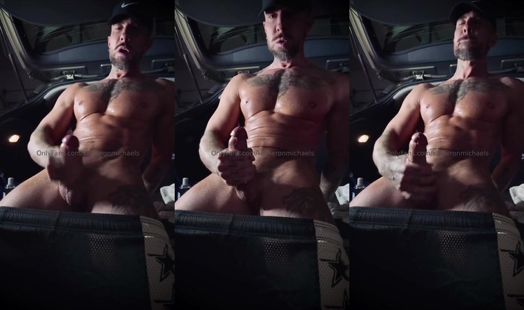 JustTheGays thumbnail for Quick late night jerk off outdoors – Kameron Michaels (kameronmichaels) - amateur gay porn from OnlyFans, MyVidster, GayForFans and more! - 