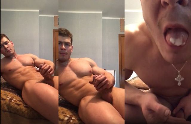 JustTheGays thumbnail for Beefy athlete jerks off - amateur gay porn from OnlyFans, MyVidster, GayForFans and more! - Jerk Off, Muscle, Solo