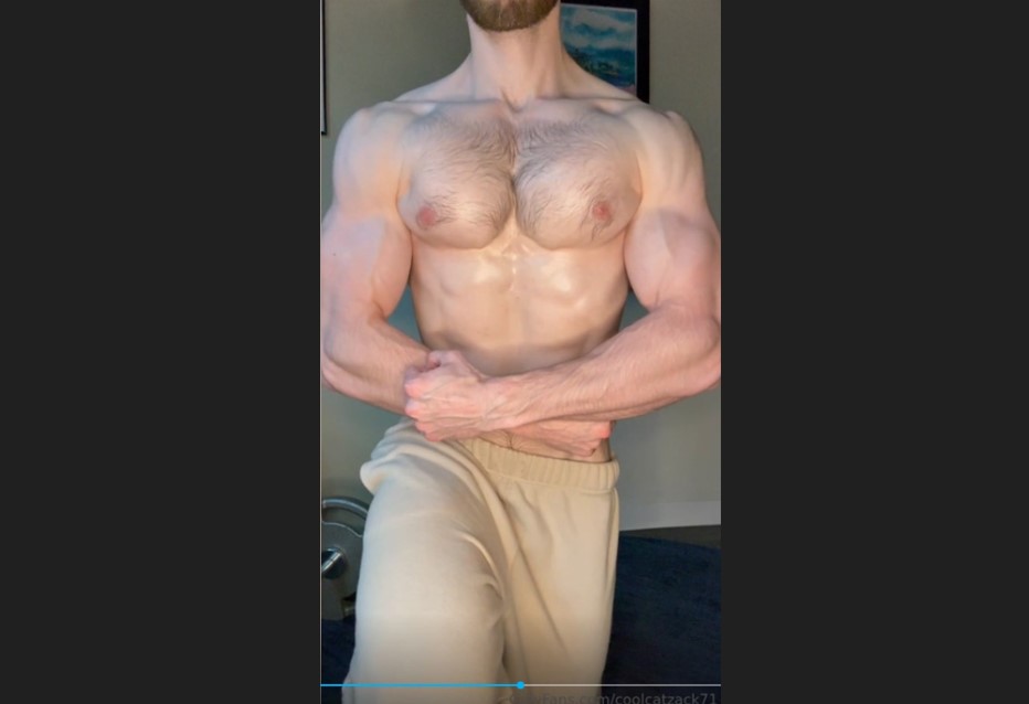JustTheGays thumbnail for Showing off my oiled up muscular body – Zack (coolcatzack71) - amateur gay porn from OnlyFans, MyVidster, GayForFans and more! - Muscle, Solo