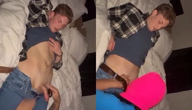 JustTheGays thumbnail for College stud gets a blowjob - amateur gay porn from OnlyFans, MyVidster, GayForFans and more! - Oral