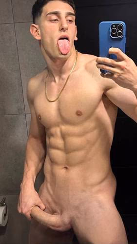 JustTheGays Quickies: Kitoshelby00 talks to you while he jerks