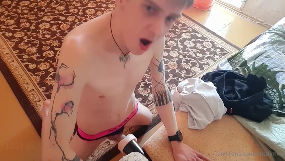 OnlyGays thumbnail for Antslimxxx fucks his toy - amateur gay porn from OnlyFans, MyVidster, GayForFans and more! - 