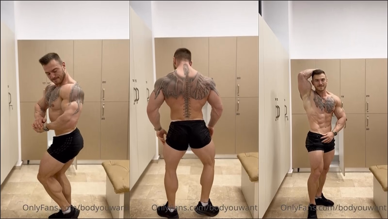 onlytwinks thumbnail for Bodyouwant flexes in the locker room
