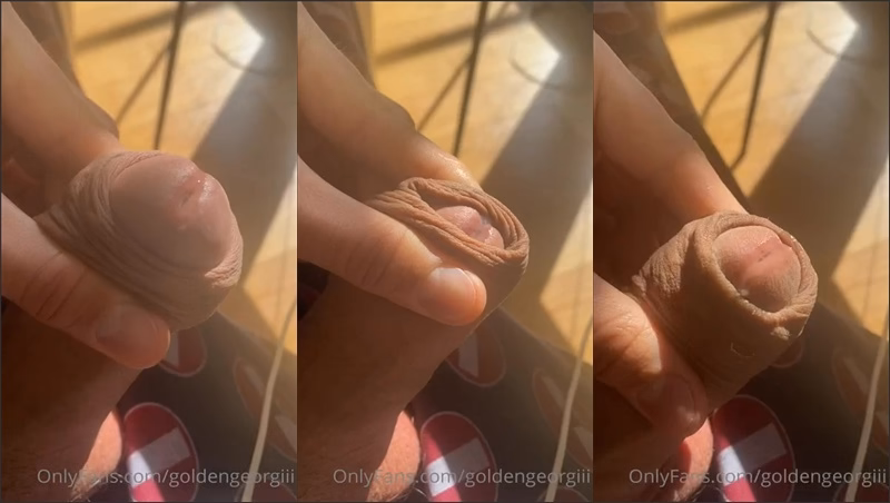 onlytwinks thumbnail for Golden Georgiii (Golden Georgiii) gives you a close up of his uncut cock