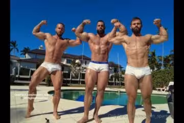 onlytwinks thumbnail for Getting rubbed down by two muscle hunks and flexing together – Nick Pulos (modern_spartan)