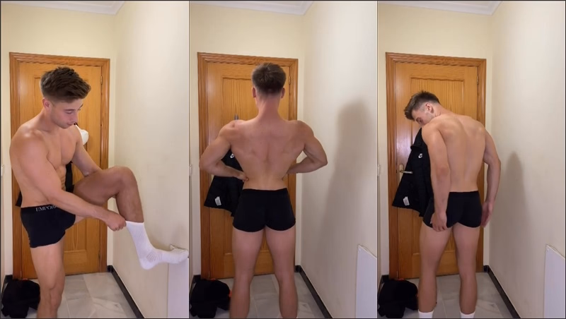 onlytwinks thumbnail for irish-x shows off his fit body and flexes