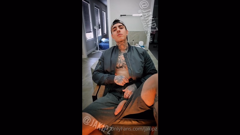 onlytwinks thumbnail for Talking dirty and jerking off – Jake Andrich (Jakipz)