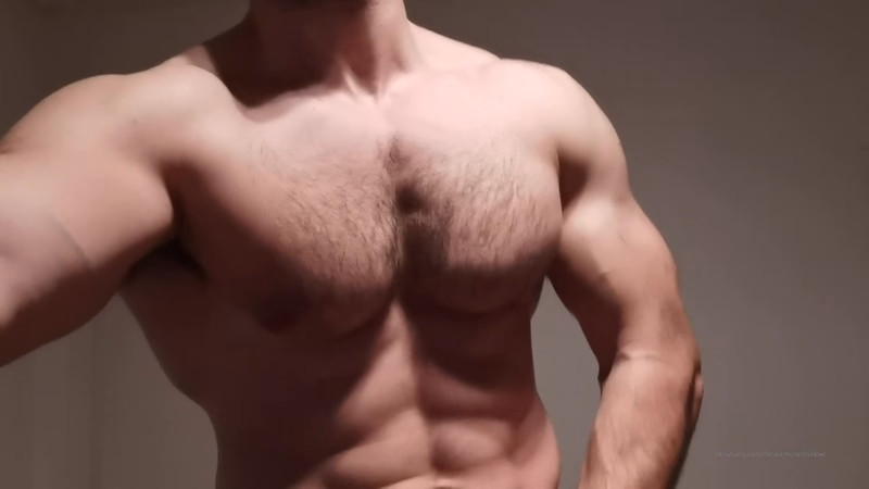 onlytwinks thumbnail for Showing off my big hard muscles – BeastMuscleShow