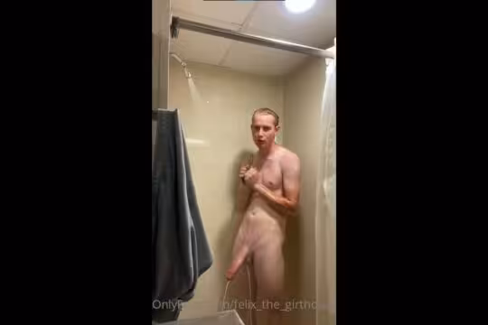 onlytwinks thumbnail for Having a shower and jerking my huge cock till I cum Felix Hayes felix_the_girthquake
