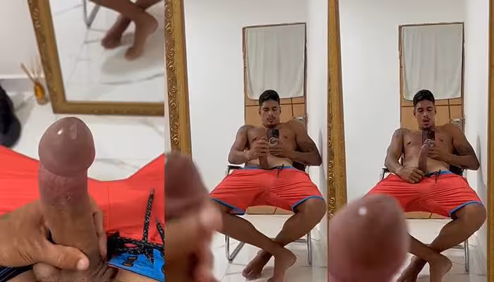 onlytwinks thumbnail for Bernardo Salles (Diferenciado) jerks off in the mirror