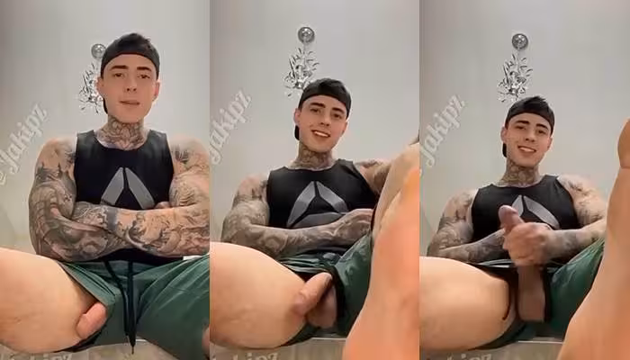 onlytwinks thumbnail for Jake Andrich (Jakipz) talks to you as he shoots a hot load of cum on his feet