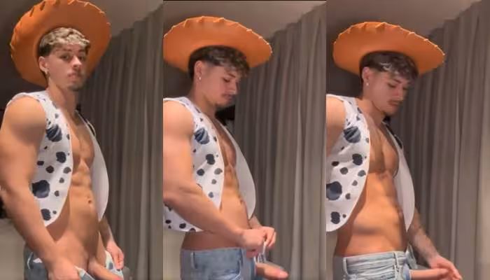 onlytwinks thumbnail for Alex Mendes (alexwm10) shows off his cock while dressed as Woody