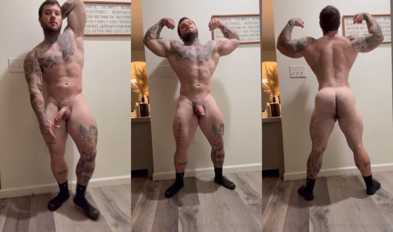 onlytwinks thumbnail for Showing off my jacked body after a workout – Derek Martin (Deek Aesthetic)