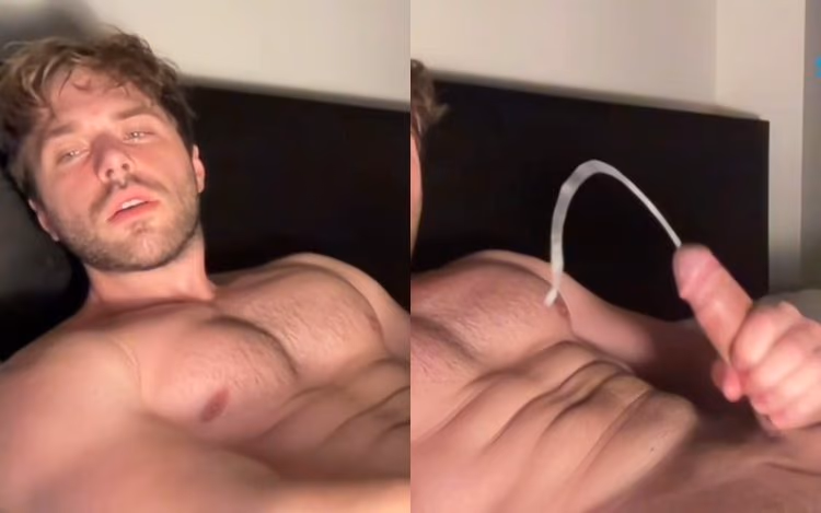 onlytwinks thumbnail for Chathot8pack jerks off and plays with his cock for almost an hour