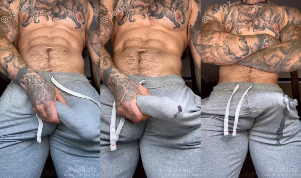 onlytwinks thumbnail for Jake Andrich (Jakipz) – Stroking my big cock and cumming in my sweatpants