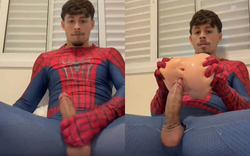 onlytwinks thumbnail for Alex Mendes (alexwm10) fucks a toy while dressed as spiderman