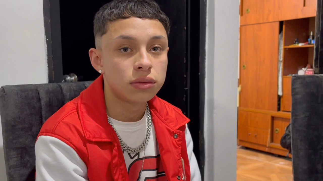 onlytwinks thumbnail for Angel of Bogota file 12 - Too Sweet to Refuse - innocent straight boy sucks dick and gets fucked for money