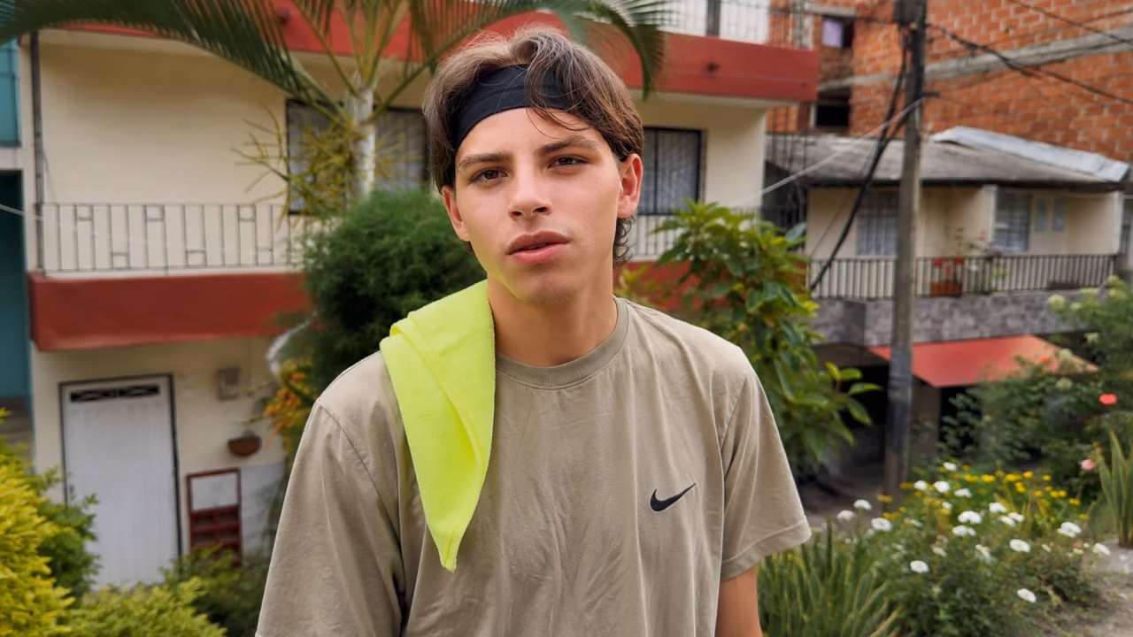onlytwinks thumbnail for Angel of Bogota file 52 – Our Little Secret
