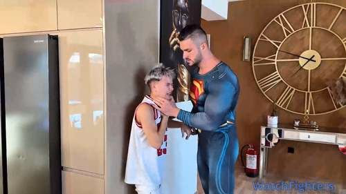 onlytwinks thumbnail for Nyxthorn as Superman vs Sergio – The Kryptonite Trap